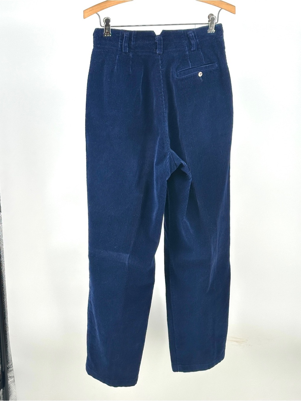 Vintage Women’s 8P Liz Claiborne Wide Wale Corduroy Trousers in Navy Blue - Picture 4 of 8
